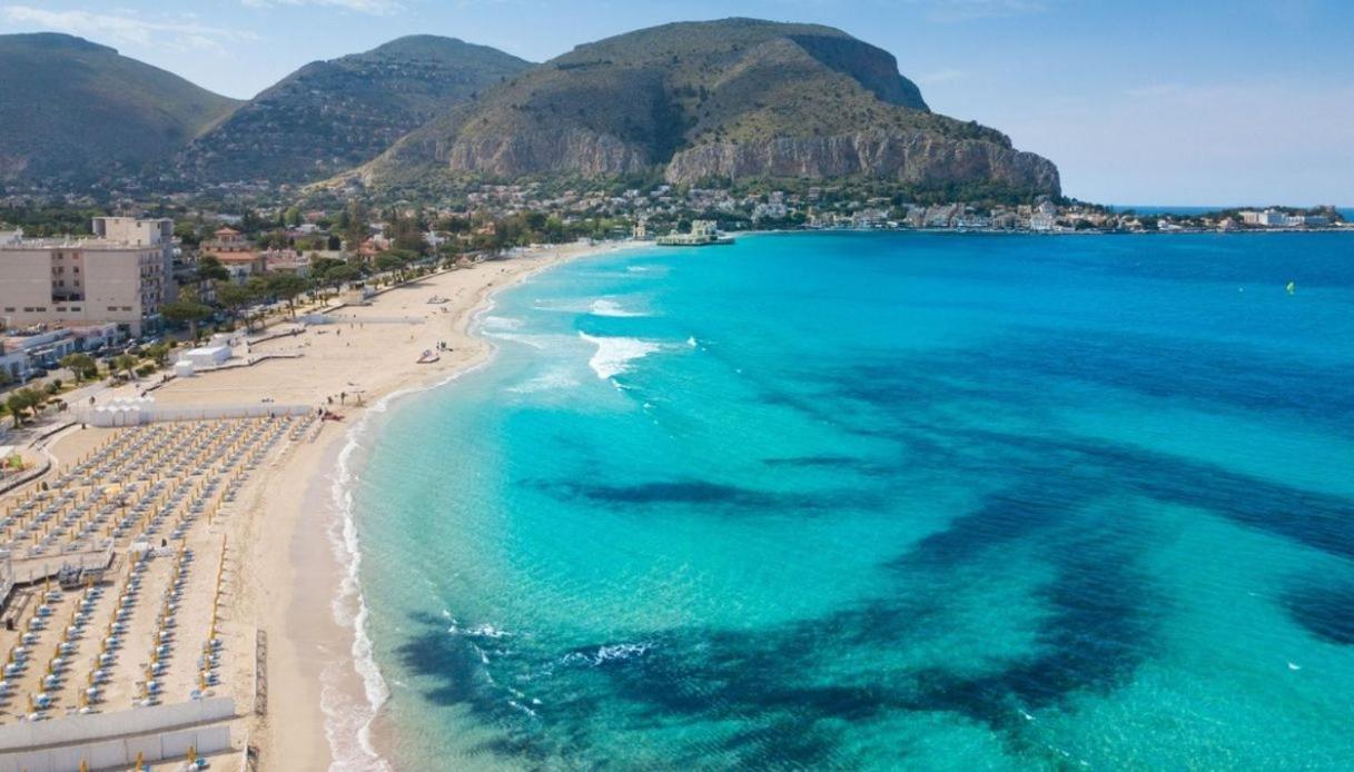 Appartement Casa Viola Elegante E Sul Mare Di Mondello à Palerme Extérieur photo